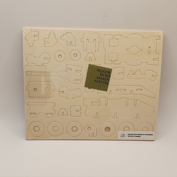 Armored Vehicle Military Model JP236 Robotime ROWOOD series 59 PCS NEW Age 8+ - Picture 9 of 9